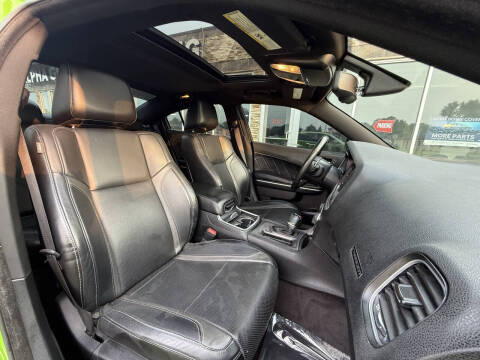 2017 Dodge Charger SXT