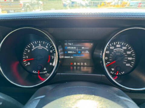 2015 Ford Mustang V6