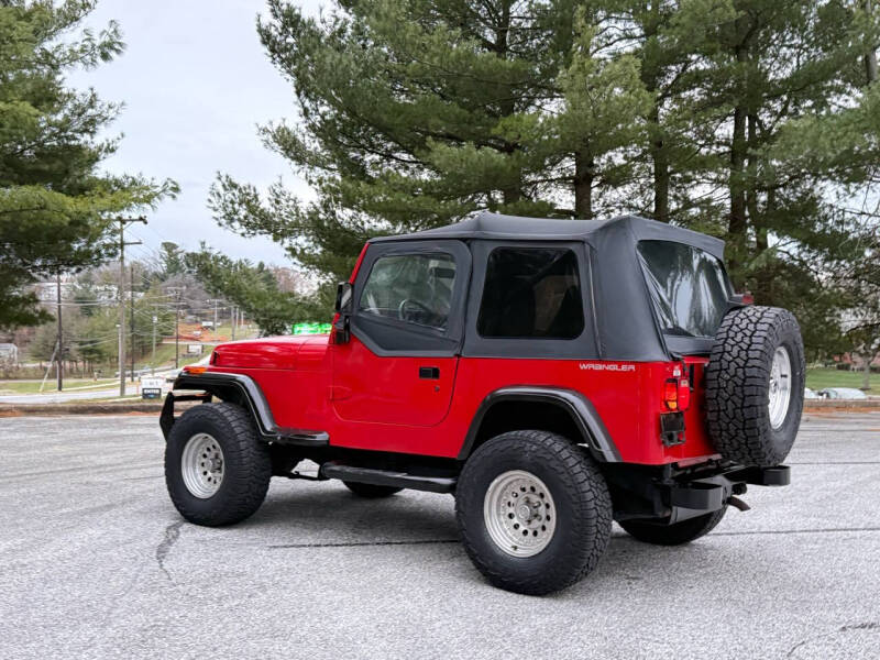 1995 Jeep Wrangler / YJ null photo 24