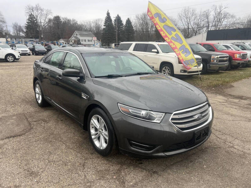2017 Ford Taurus SEL