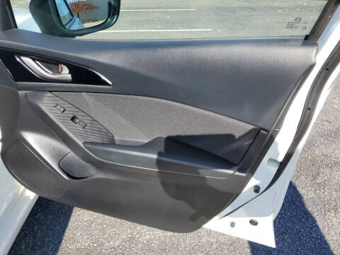 2015 Mazda MAZDA3 i Touring