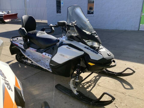 2020 Ski-Doo Grand Touring Sport Rotax®