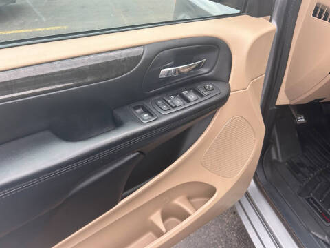 2016 Dodge Grand Caravan SE