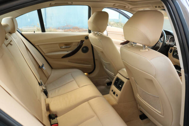 2013 BMW 3 Series 335i