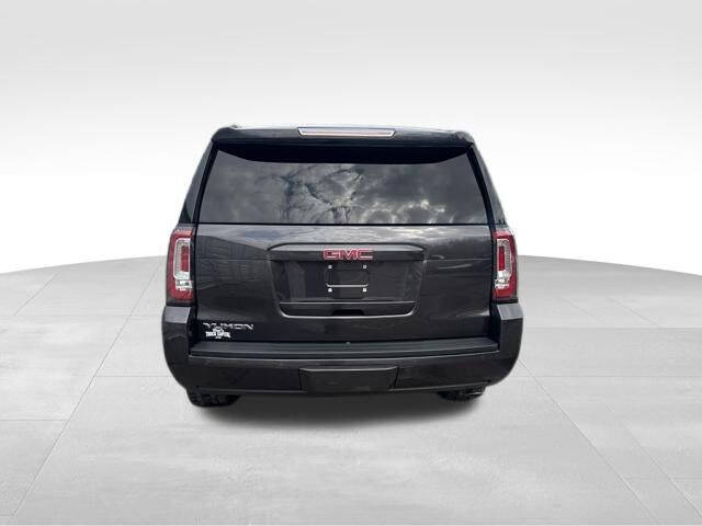 2017 GMC Yukon SLT
