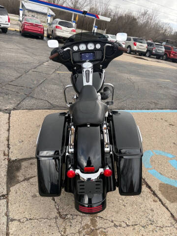 2022 Harley-Davidson Street Glide
