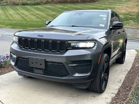 2022 Jeep Grand Cherokee Altitude