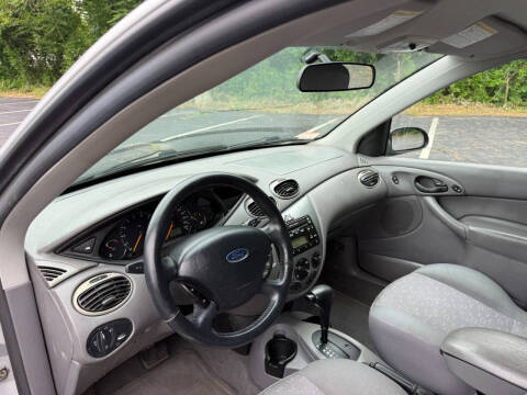 2004 Ford Focus ZX5