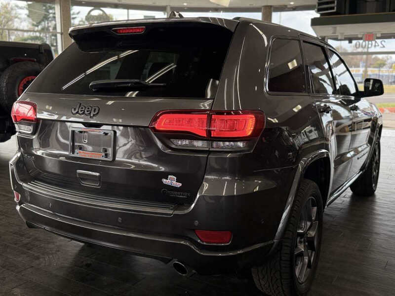 2021 Jeep Grand Cherokee 80th Anniversary Edition