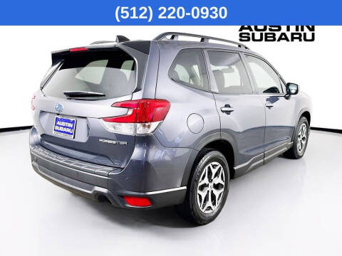 2024 Subaru Forester Premium