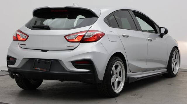 2018 Chevrolet Cruze LT Auto