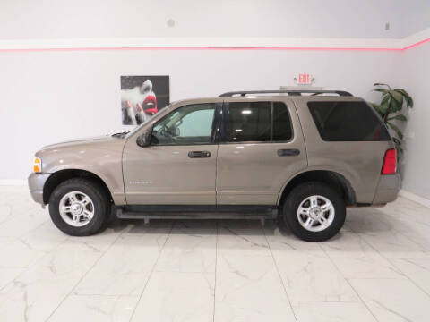 2004 Ford Explorer XLT