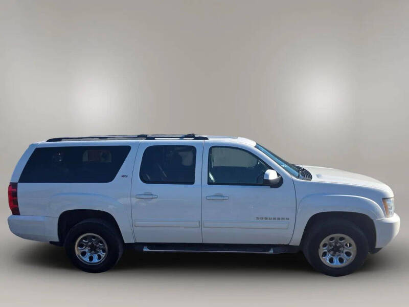 2011 Chevrolet Suburban LT