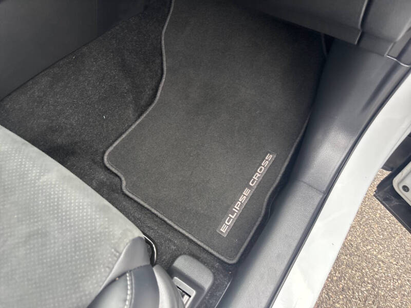 2025 Mitsubishi Eclipse Cross SE