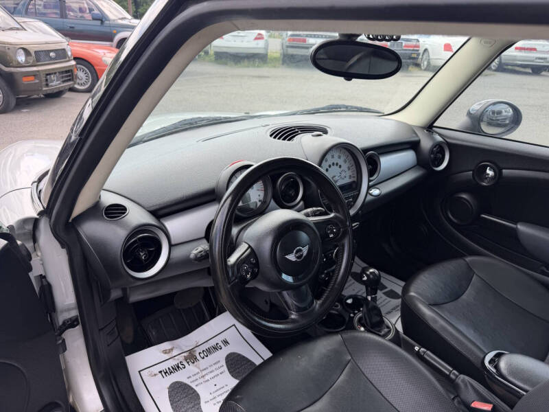2011 MINI Cooper