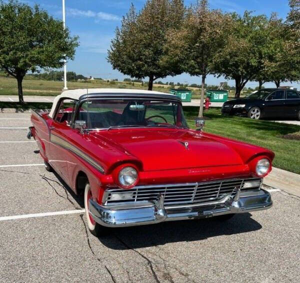 1957 Ford Fairlane