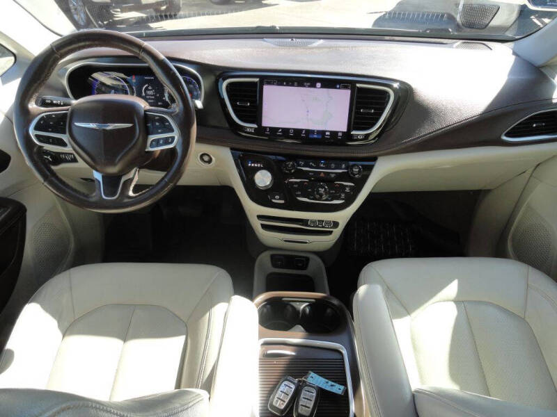 2021 Chrysler Pacifica Touring L