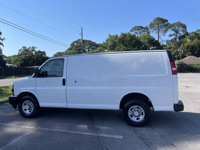 2018 Chevrolet Express 2500