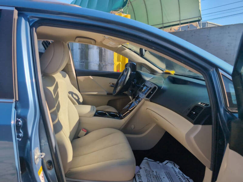 2011 Toyota Venza FWD 4cyl