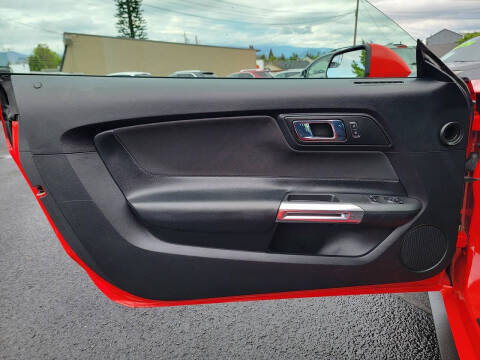 2016 Ford Mustang V6