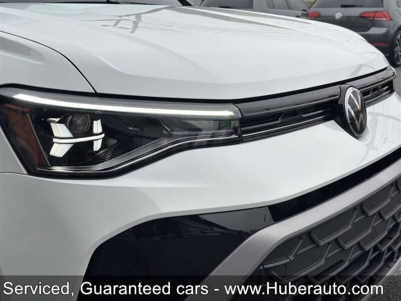 2025 Volkswagen Taos S 4Motion