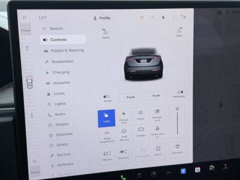 2023 Tesla Model X Standard Range