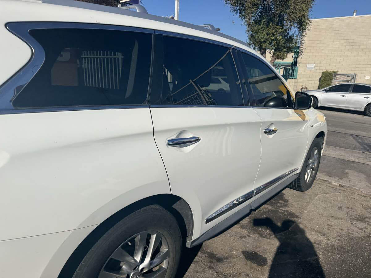 2014 INFINITI QX60 for sale at Best Buy Auto Sales in Los Angeles, CA