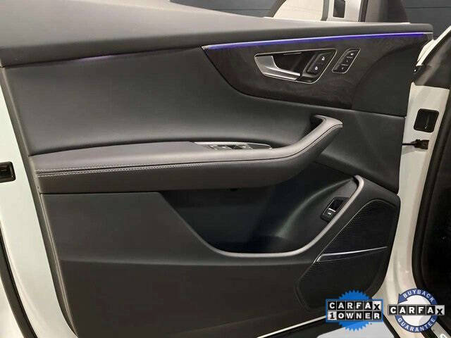 2023 Audi Q8 quattro Premium Plus 55 TFSI