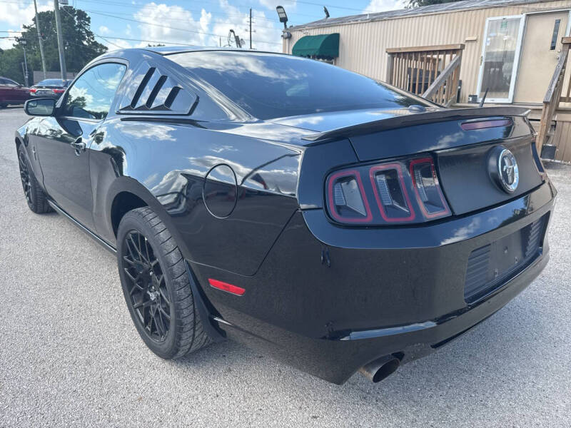 2014 Ford Mustang V6 Premium