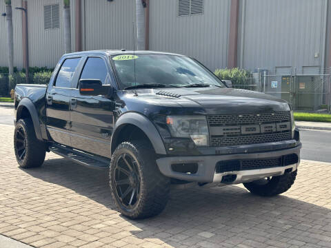 2014 Ford F-150 SVT Raptor
