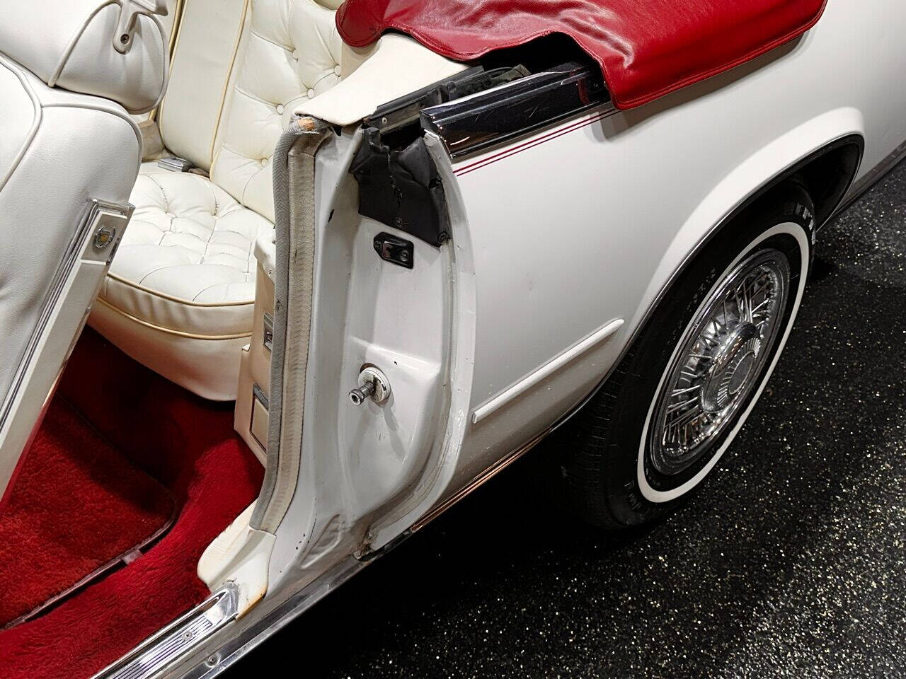 1985 Cadillac Eldorado Biarritz 21