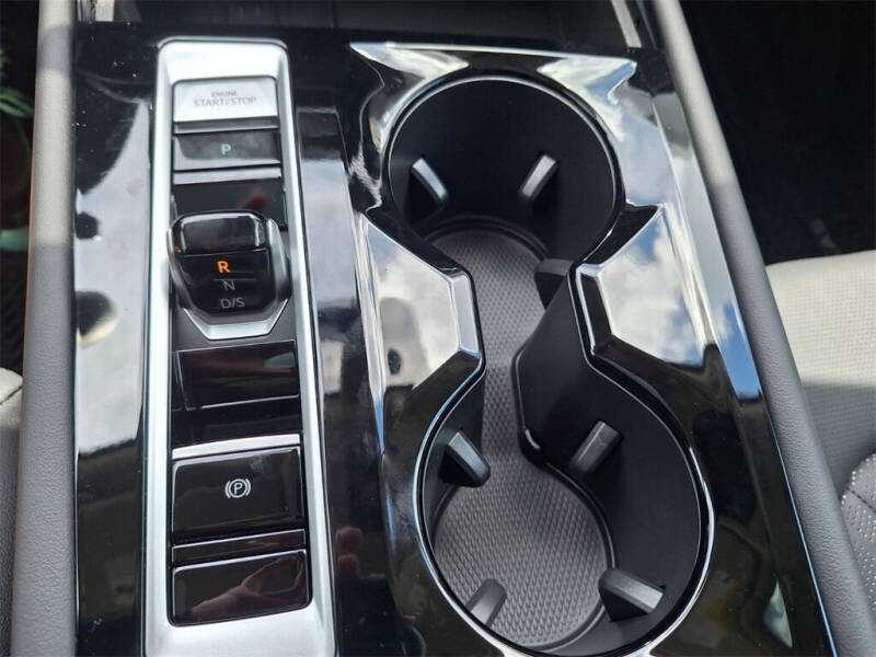 2025 Volkswagen Atlas SEL Premium R-Line 4Motion