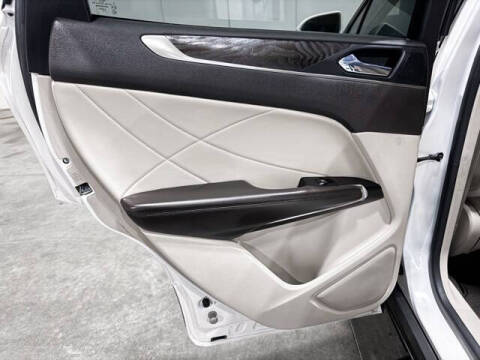 2017 Lincoln MKC Reserve