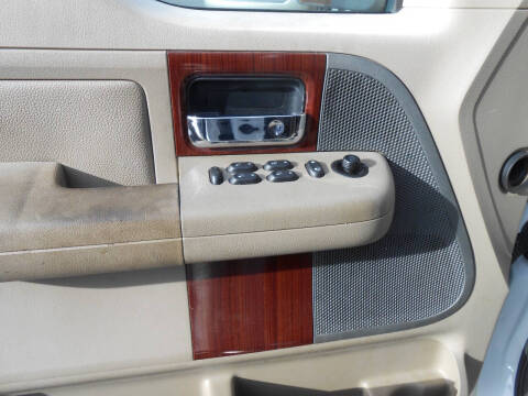 2005 Ford F-150 Lariat