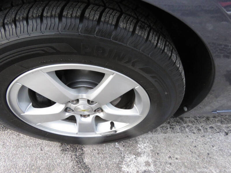 2014 Chevrolet Cruze LS Manual