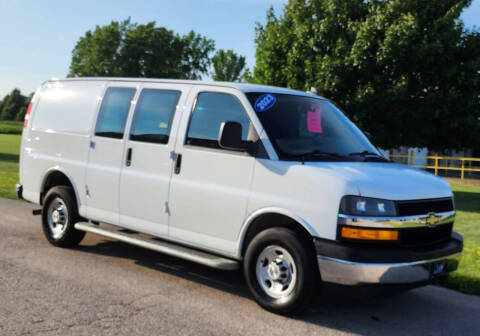 2023 Chevrolet Express 2500