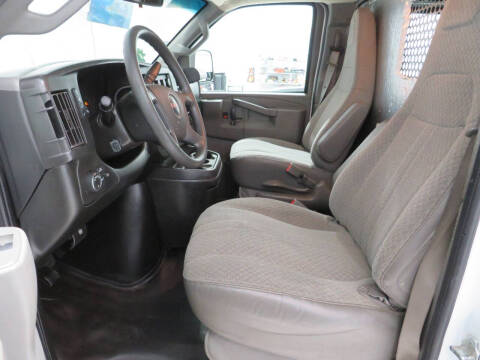 2018 GMC Savana 2500