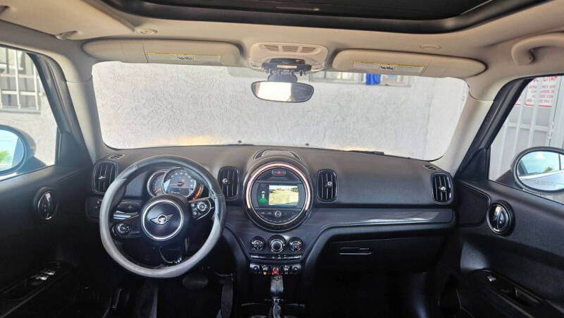 2019 MINI Countryman Cooper