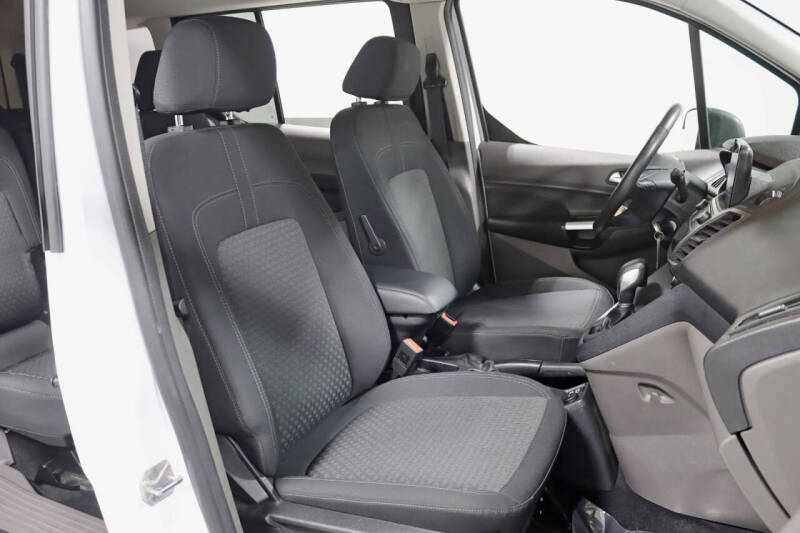 2022 Ford Transit Connect XLT