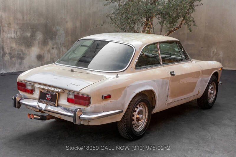 1974 Alfa Romeo GTV6