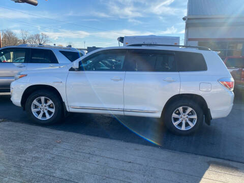 2012 Toyota Highlander Hybrid for sale at All American Autos in Kingsport TN