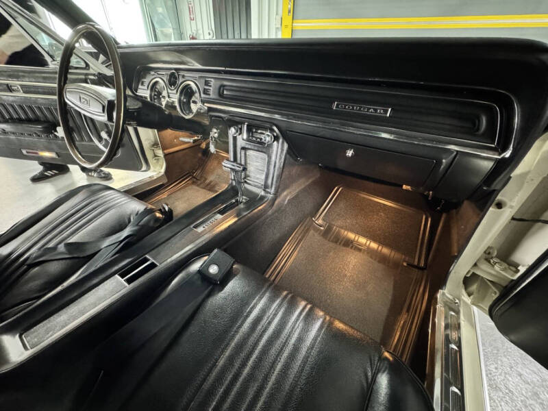 1968 Mercury Cougar