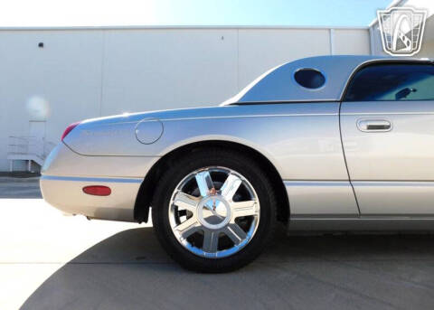2005 Ford Thunderbird Deluxe