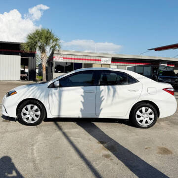 2015 Toyota Corolla LE