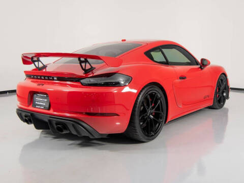 2023 Porsche 718 Cayman GT4