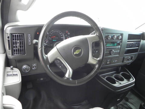 2018 Chevrolet Express 2500