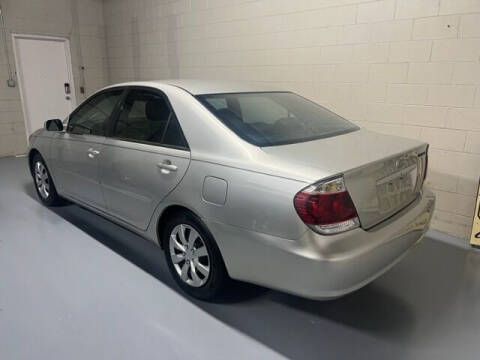 2006 Toyota Camry for sale at Wendell Motors LLC in Hueytown AL