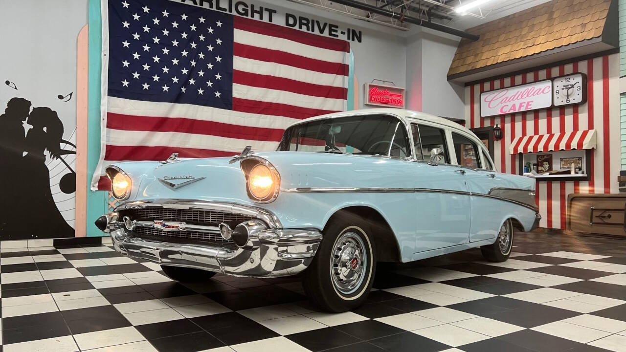 1957 Chevrolet Bel Air 8