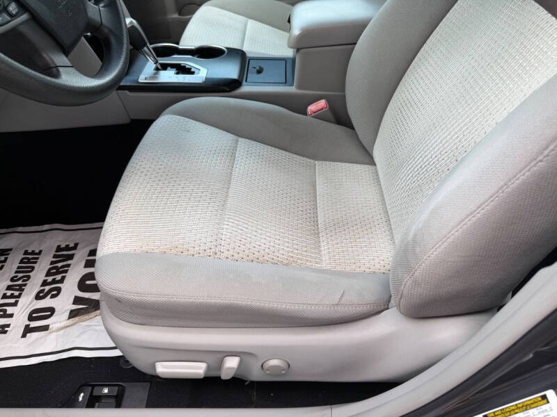 2012 Toyota Camry LE
