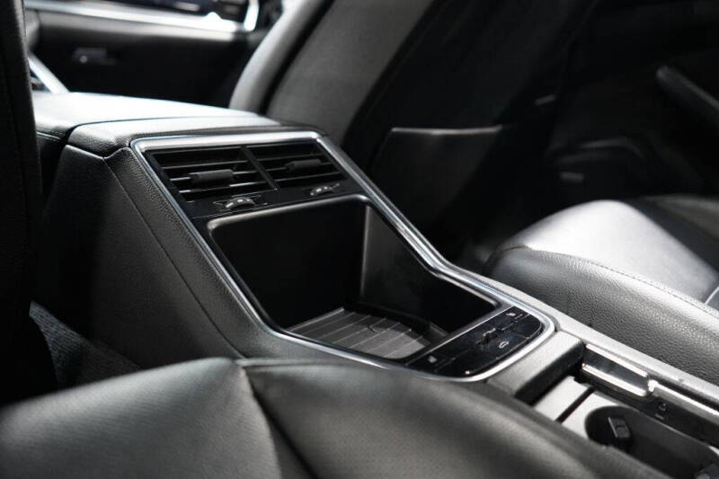 2018 Porsche Panamera